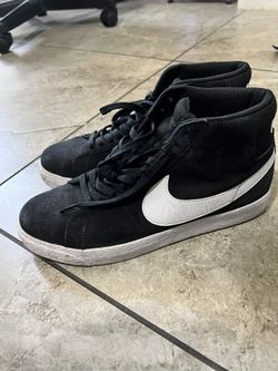 Nike Blazers Size 10