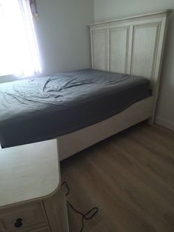 Queen size bed with storage  $230 with night stand