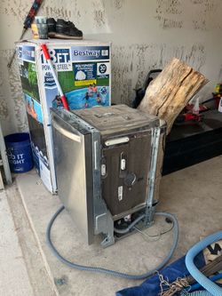 Dish washer