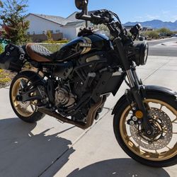 2024 Yamaha Xsr700