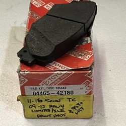 Toyota OEM  Brake Pads Front for 11-2016 Scion TC