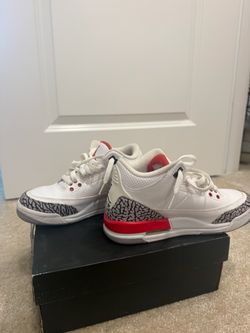 Jordan 3s Katrina/ hall of fame size 4Y