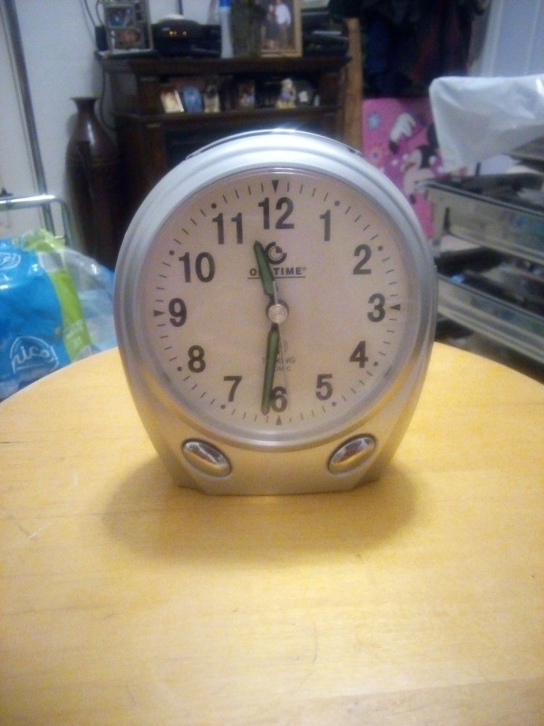 On Time Talking Atomic Alarm Clock