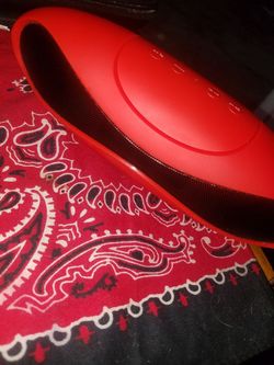 Red Speaker (Bluetooth)