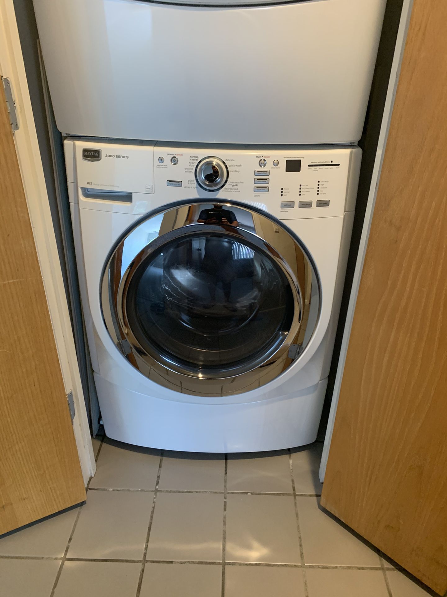 Maytag 300 Series Stackable washer and electric dryer
