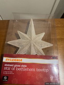 Sylvania Stained Glass Style Star of Bethlehem Treetop with 11 clear mini lights and 24 in (61 cm) lead cord. Brand new in box. #christmas #holiday