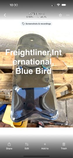 NEW CV Genuine Fleetguard® Crankcase Ventilation Filter