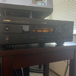 yahama sound system and 5 disc rotary changer system