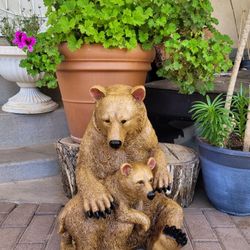 Mama Bear With Baby Bear 