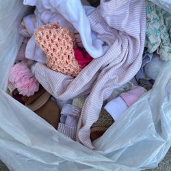 Free Baby Girl Clothes Going To Donation By 12pm