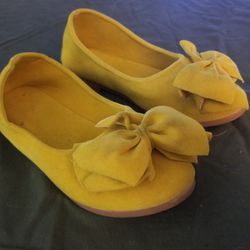 Kids Girls Slip On Shoes
