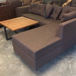 Brand new sectional $800 grab and go