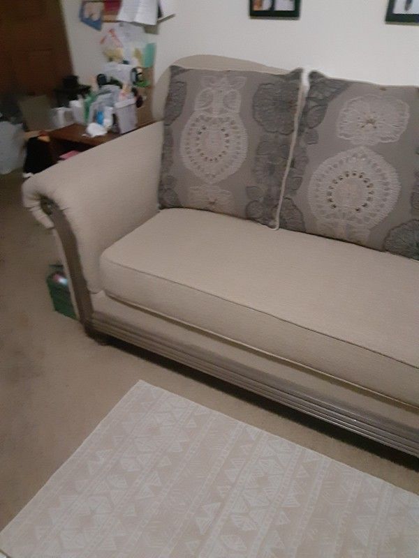 Chaise Couch
