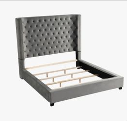 Elegant Gray Tufted Bed Frame + Box Springs – $350