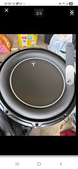 JL Audio 12W6v3-D4