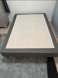 Full bed frame