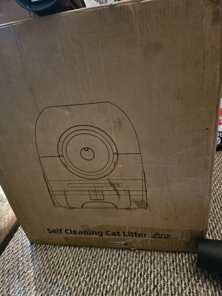 Self Cleaning litter box