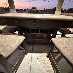 Dining Table (6seats) 