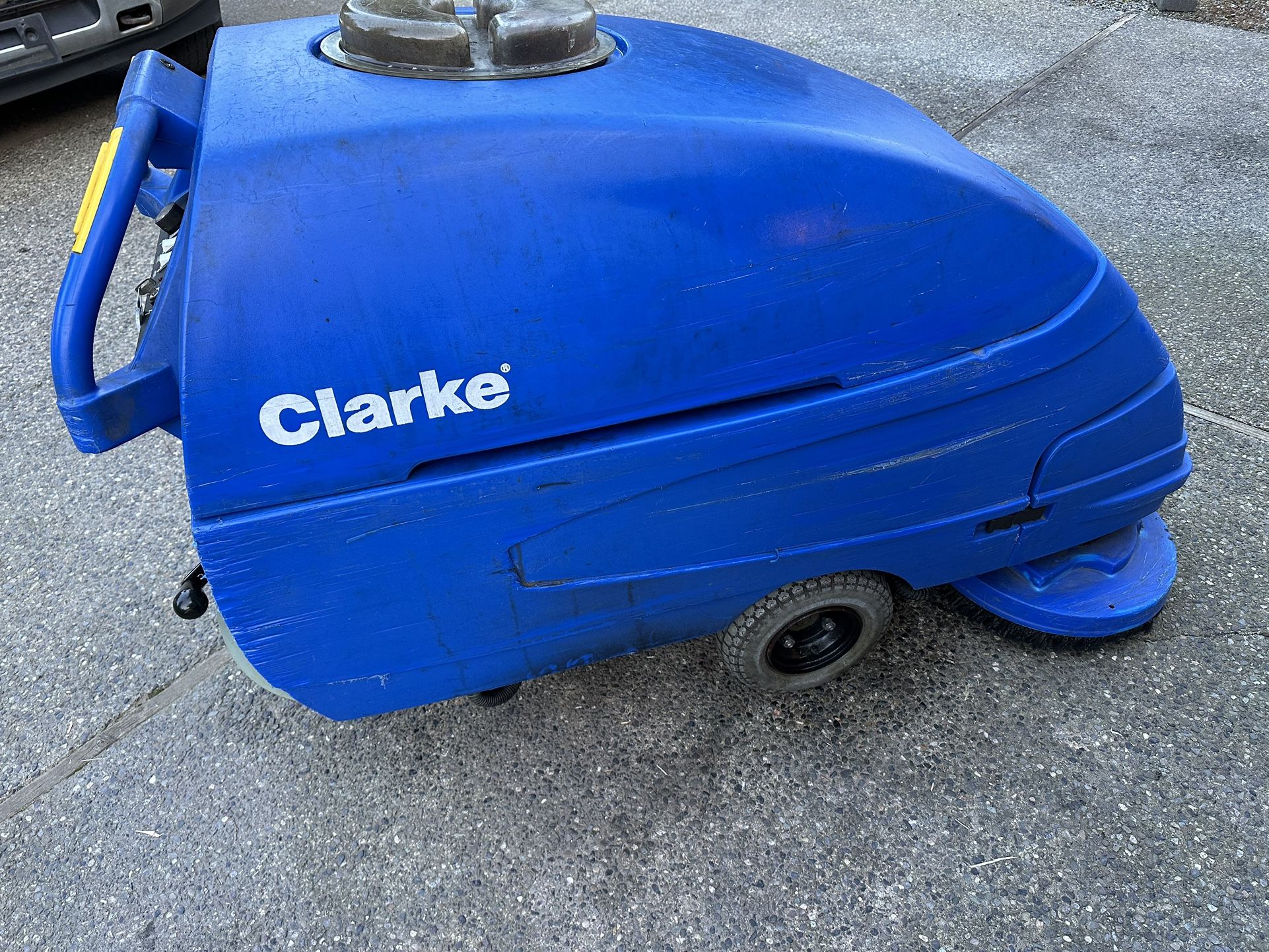 Clarke Focus S33 Walk Behind Floor Scrubber. 33” Dual Brush. Floor Cleaner