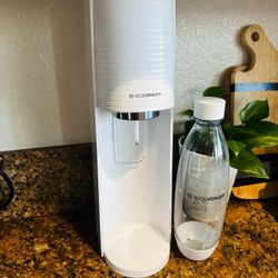 SodaStream Sparkling Water Maker White