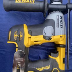 Dewalt ATOMIC Brushless Ultra-Compact 5/8 in. SDS Plus Hammer Drill (Tool Only) No Battery No Charge