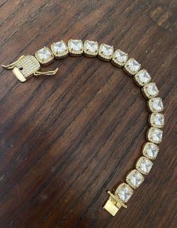 Gold Bracelet 