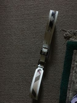 Burberry belt