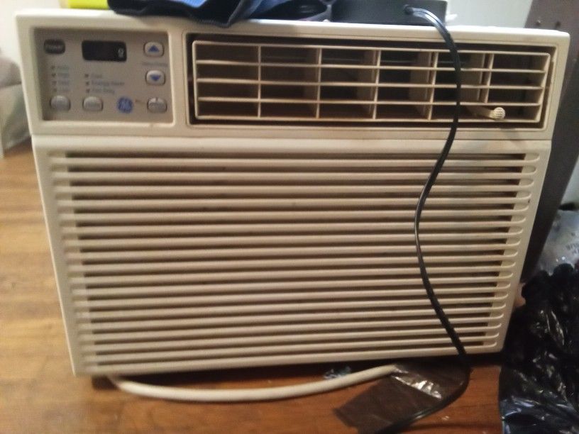  12200 BTU Air Conditioner Energy Star