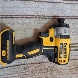 DEWALT BRUSHLESS XR 20V 1/4" IMPACT DRIVER TOOL ONLY NEW