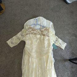 Wedding Dress Never Worn