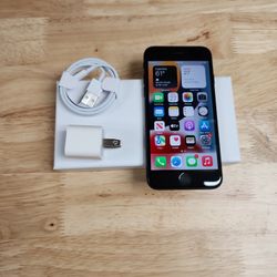 IPHONE 7**32GB UNLOCK FOR ANY SIM 