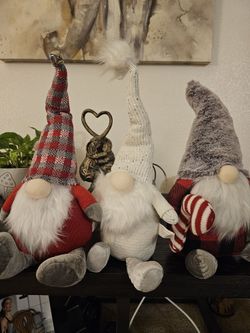 Holiday Gnomes 