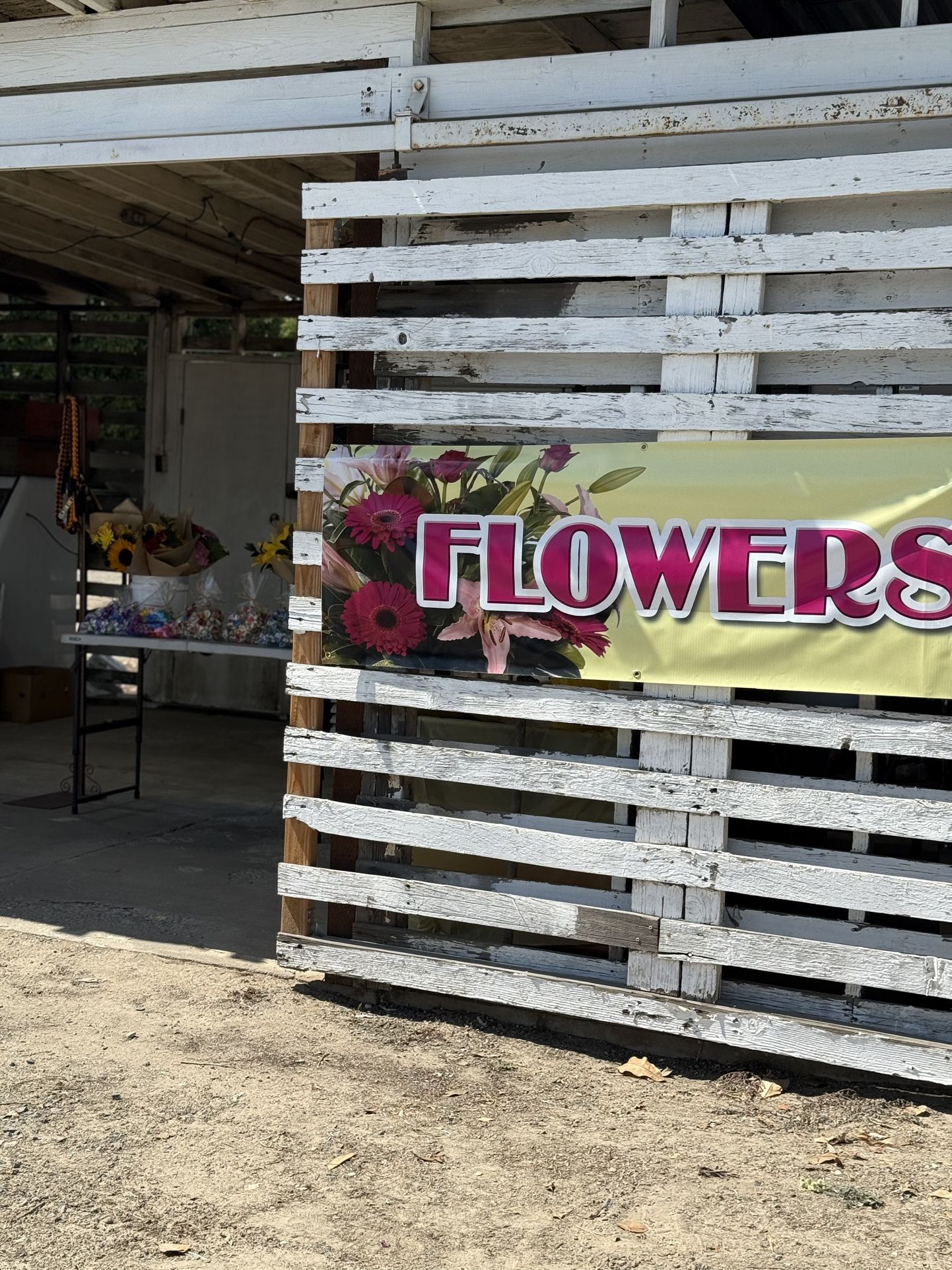 Leis & Bouquets