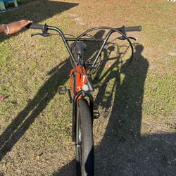 Crew Bike Co. CB29. Big wheel bmx model. 