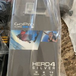 New GoPro Hero 4 Complete 