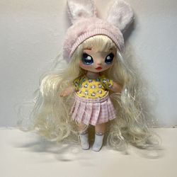 Na Na Na Surprise Series 1 Aubrey Heart Bunny Rabbit Series Doll