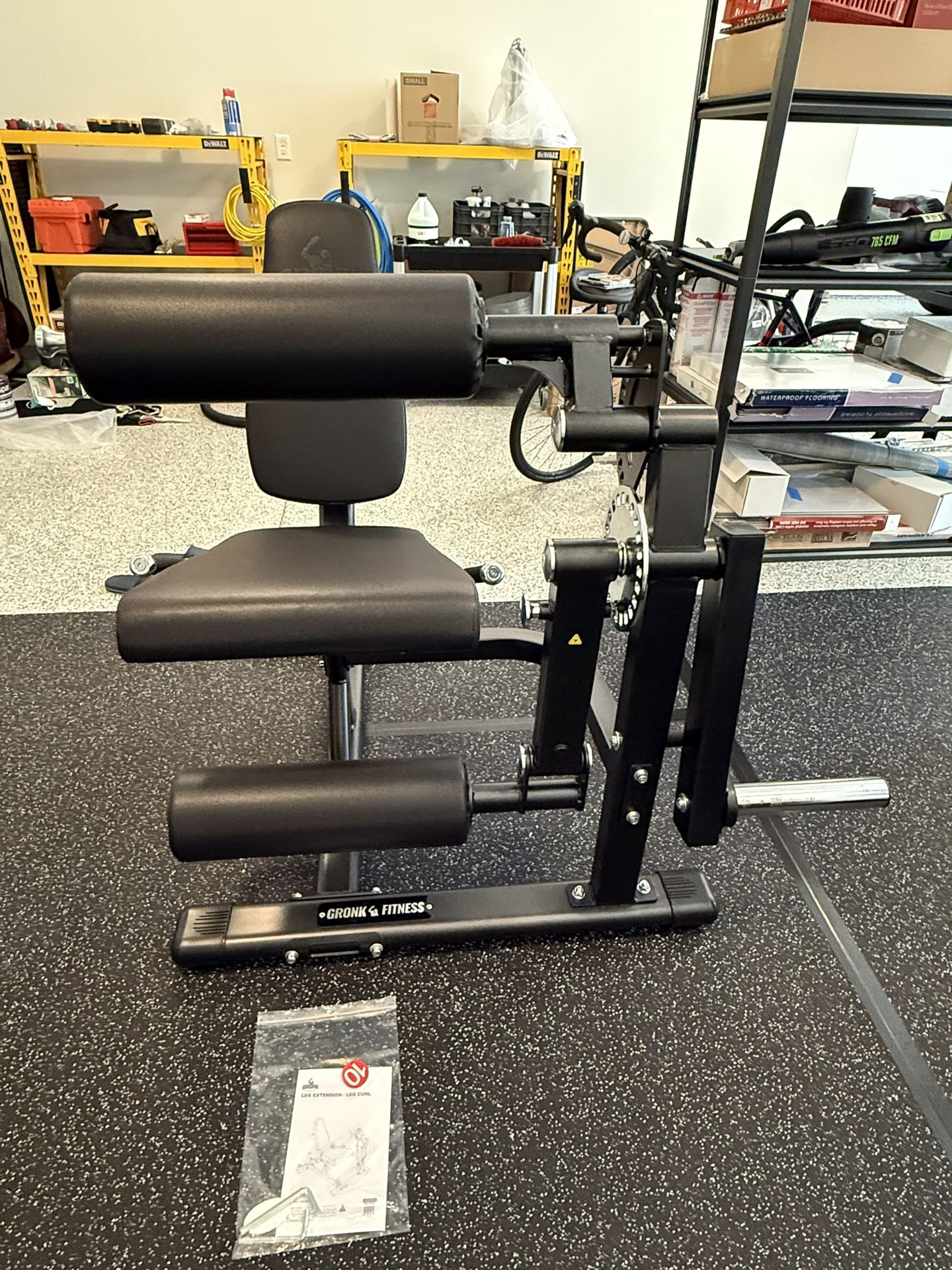 Gronk Fitness Leg Extension / Leg Curl Machine