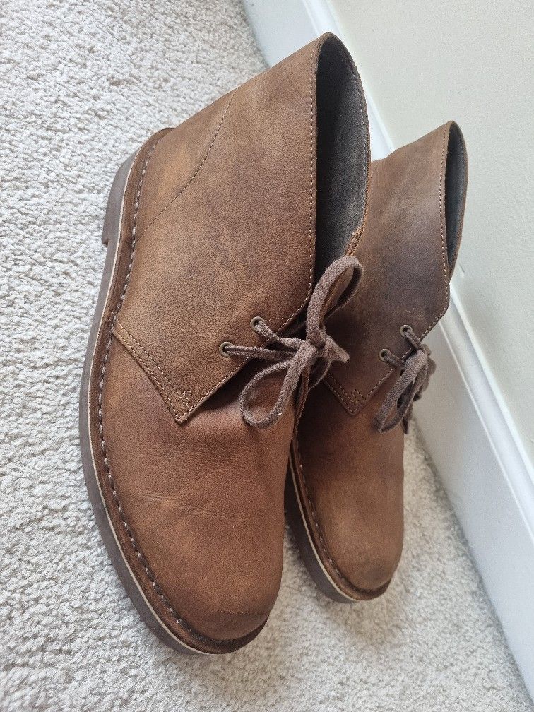 Clarks Bushacre 2 chukka boots in brown leather 10.5US