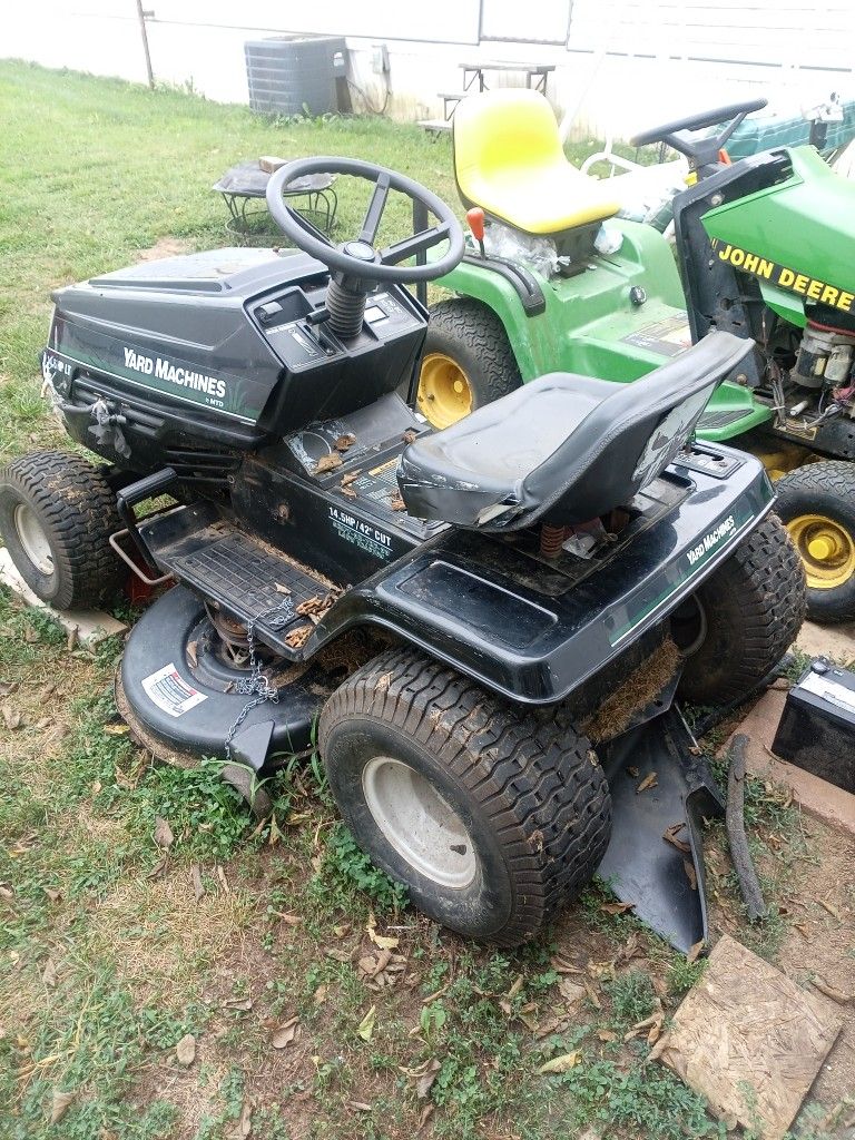 Riding Lawn Mower