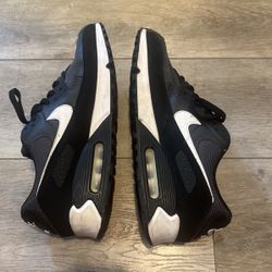 Nikes - Men’s Air max 90 Shoes (size 12)