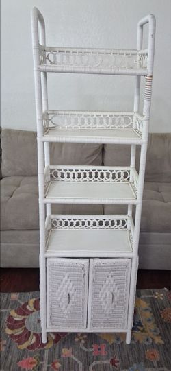 Wicker  shelf