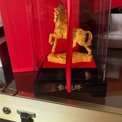 YEAR OF THE HORSE STATUE WITH A BEAUTIFUL CASE