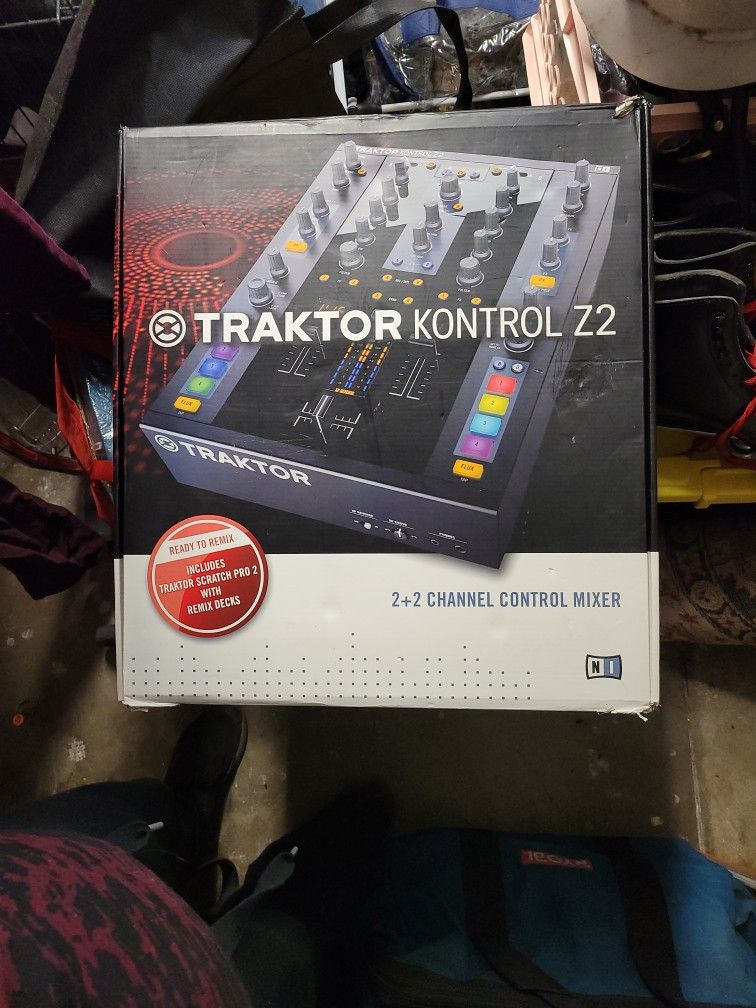 Traktor Kontrol Z2 2+2 Channel Control Mixer