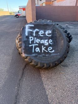 Free CrossFit Gym tires