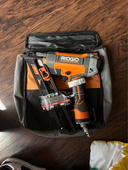 RIDGID Pneumatic Framing Nailer with Bag