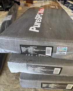 3 Extra LVP boxes Roughly 25 sqft each.