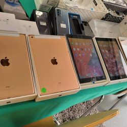 Lots of Samsung Galaxy tablets iPad, iPhone, Samsung Galaxy phones, airpods, and headphones $100 on up Se habla Español