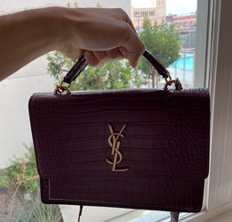 YSL Saint Laurent Sunset Medium Burgundy Croc Embossed Leather Top Handle Shoulder Bag Gold Hardware
