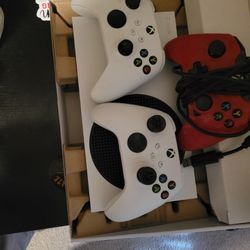 Xbox Series S With 1tb Memory Card