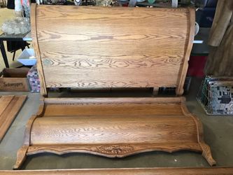 Oakwood interiors 2024 sleigh bed